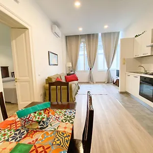 Apartament Le Casette Di Piazza Borsa
